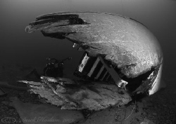 Mark with wreck. Capernwray. D200, 10.5mm. by Derek Haslam 